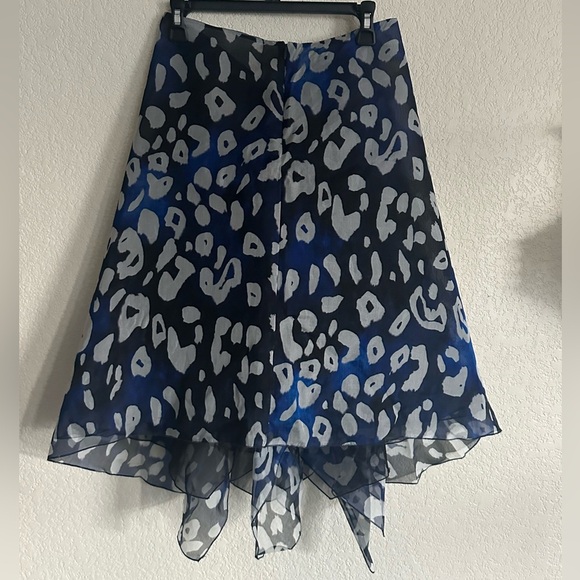 Giorgio Armani Silk Skirt size 42 VTG NWT - Picture 2 of 10